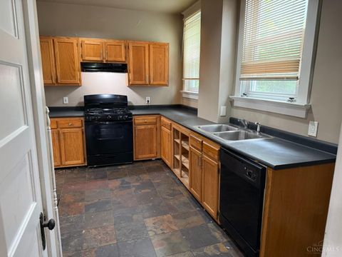 Photo of 4166 Copperfield Lane, Cincinnati, OH 45238 (MLS # 1878842)