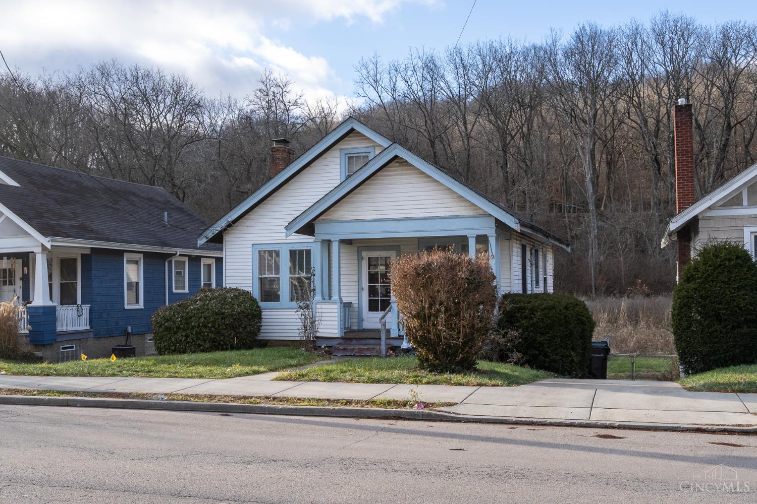 4373 Virginia Avenue