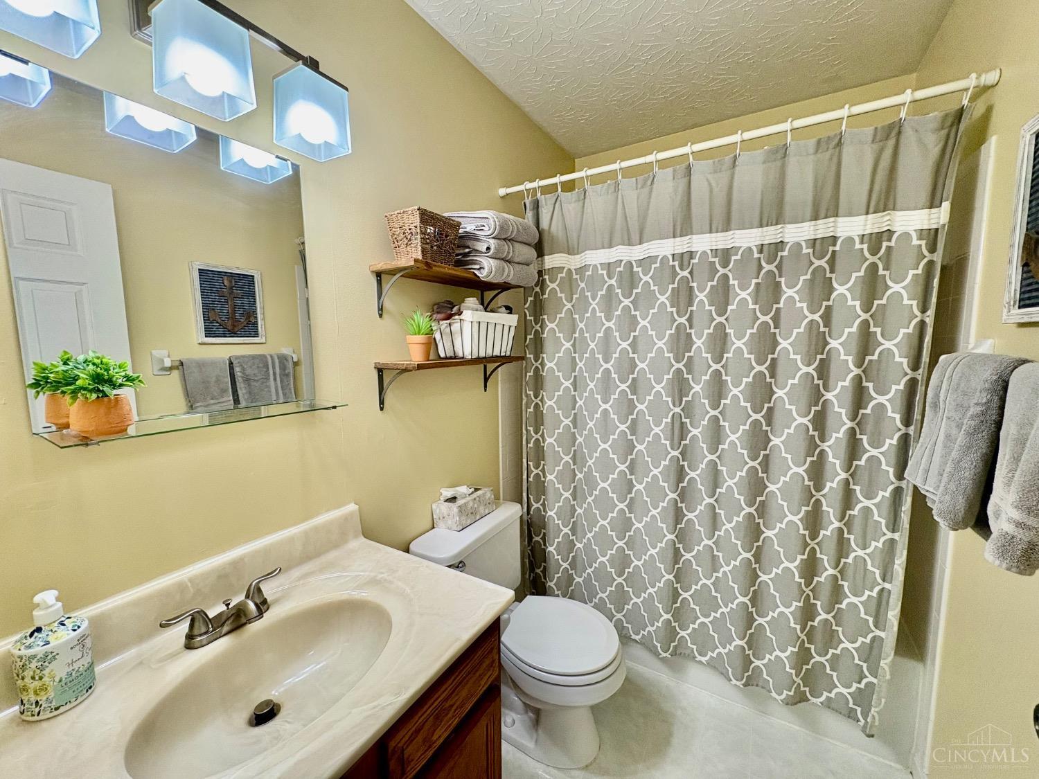 220 Keswick Drive, Monroe, Ohio image 18