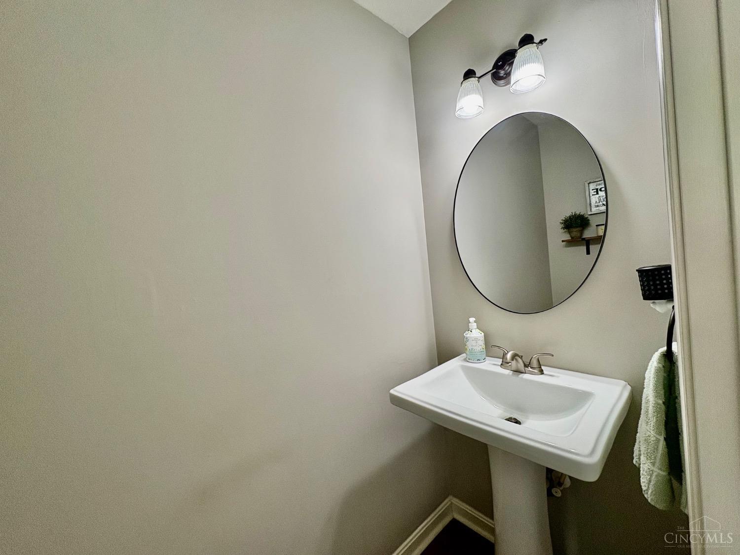 220 Keswick Drive, Monroe, Ohio image 13
