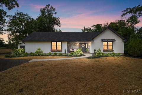 Photo of 2032 Ford Road, Hamilton Township, OH 45152 (MLS # 1886620)
