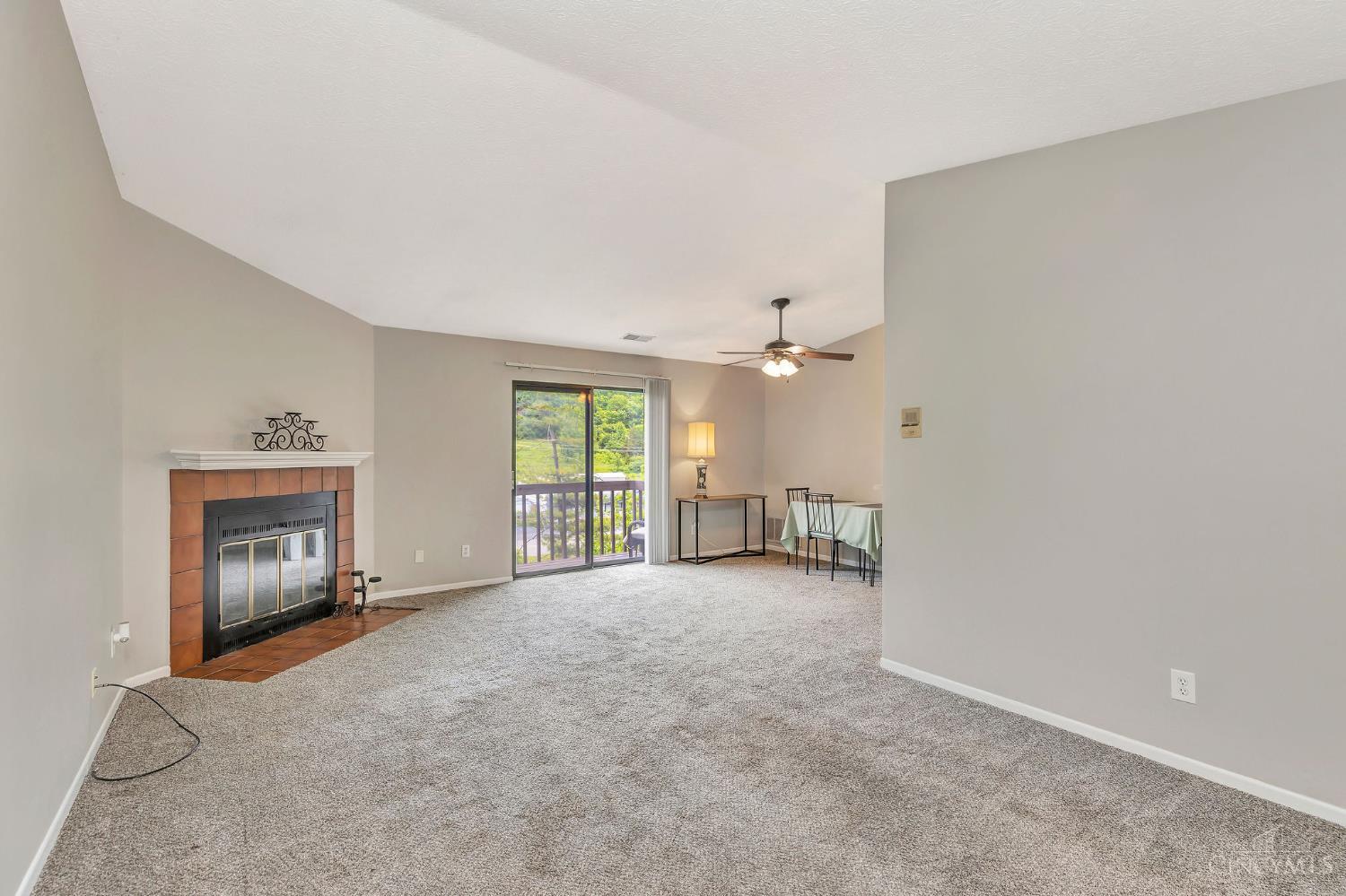 7230 Creekview Drive 11