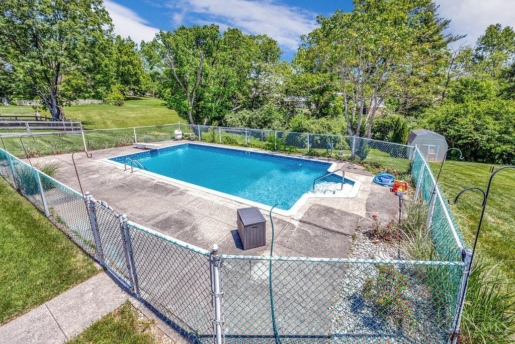 8714 Wuest Road, Colerain Twp, Ohio image 43