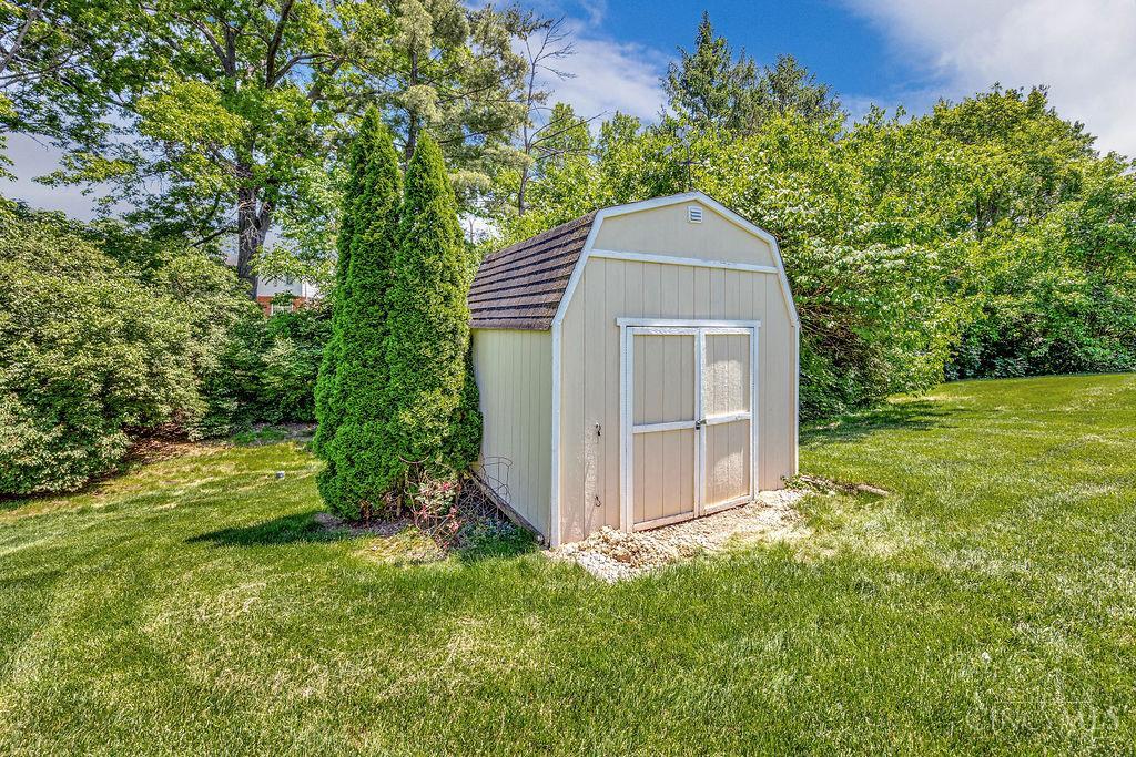 8714 Wuest Road, Colerain Twp, Ohio image 42