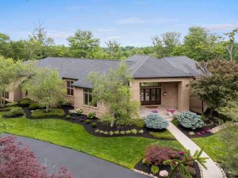 Photo of 5035 Taft Place, Indian Hill, OH 45243 (MLS # 1883576)