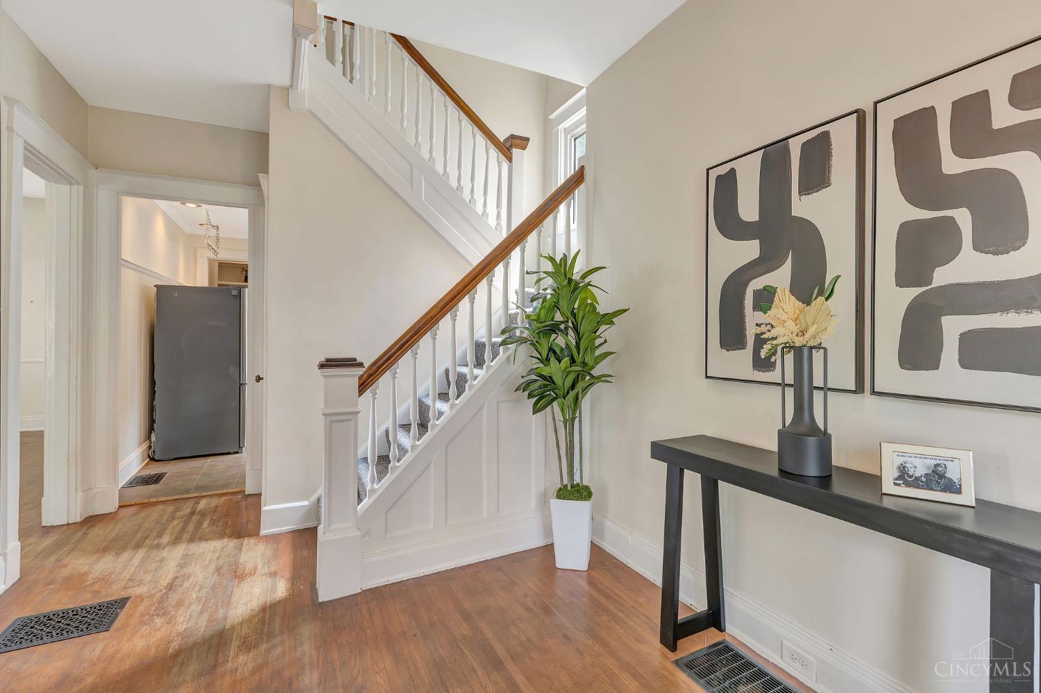 3734 Woodland