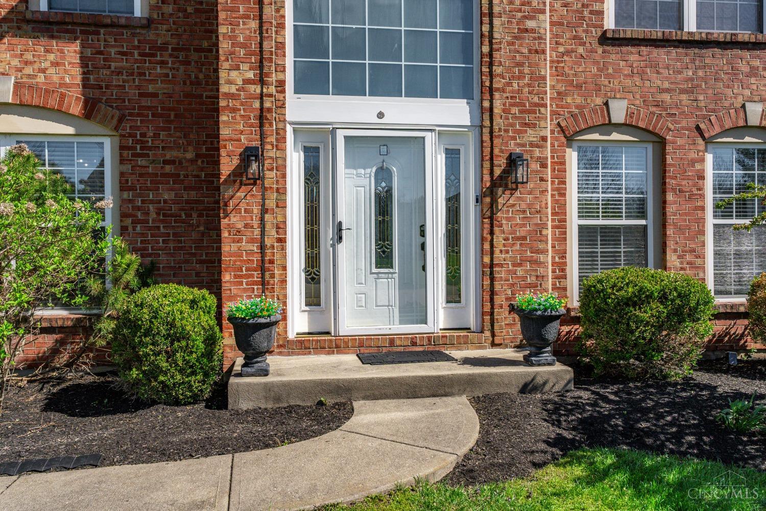 6656 Parklake Drive, Mason, Ohio image 5