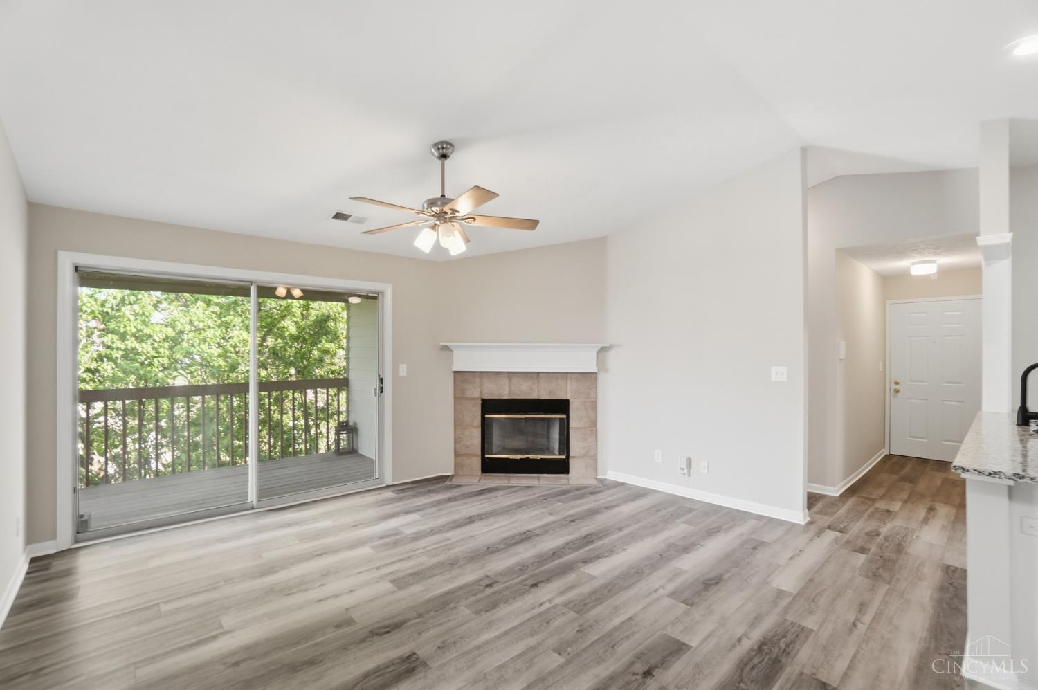 8900 Eagleview Drive 11
