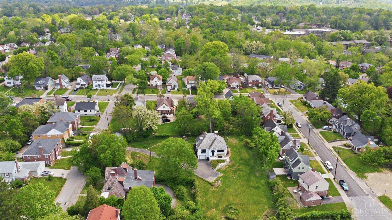 3515 Ravenwood Avenue