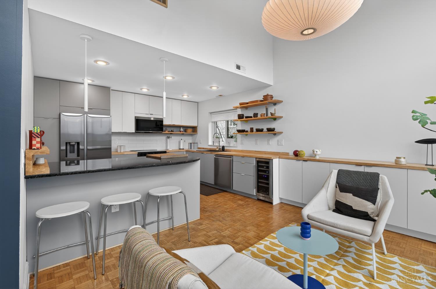 2003 Calvin Cliff Street