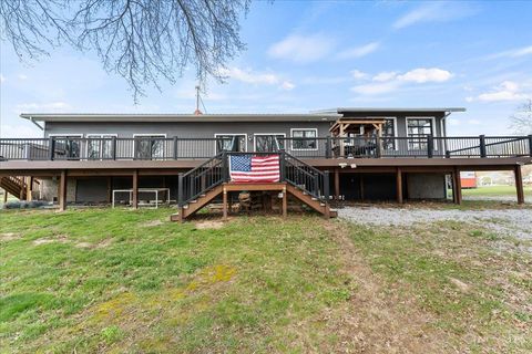 Photo of 71 Center Street, Franklin Township, OH 45121 (MLS # 1871409)
