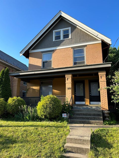 Apartment For Rent - 1403 Chase Avenue<br/> Cincinnati, OH 45223
