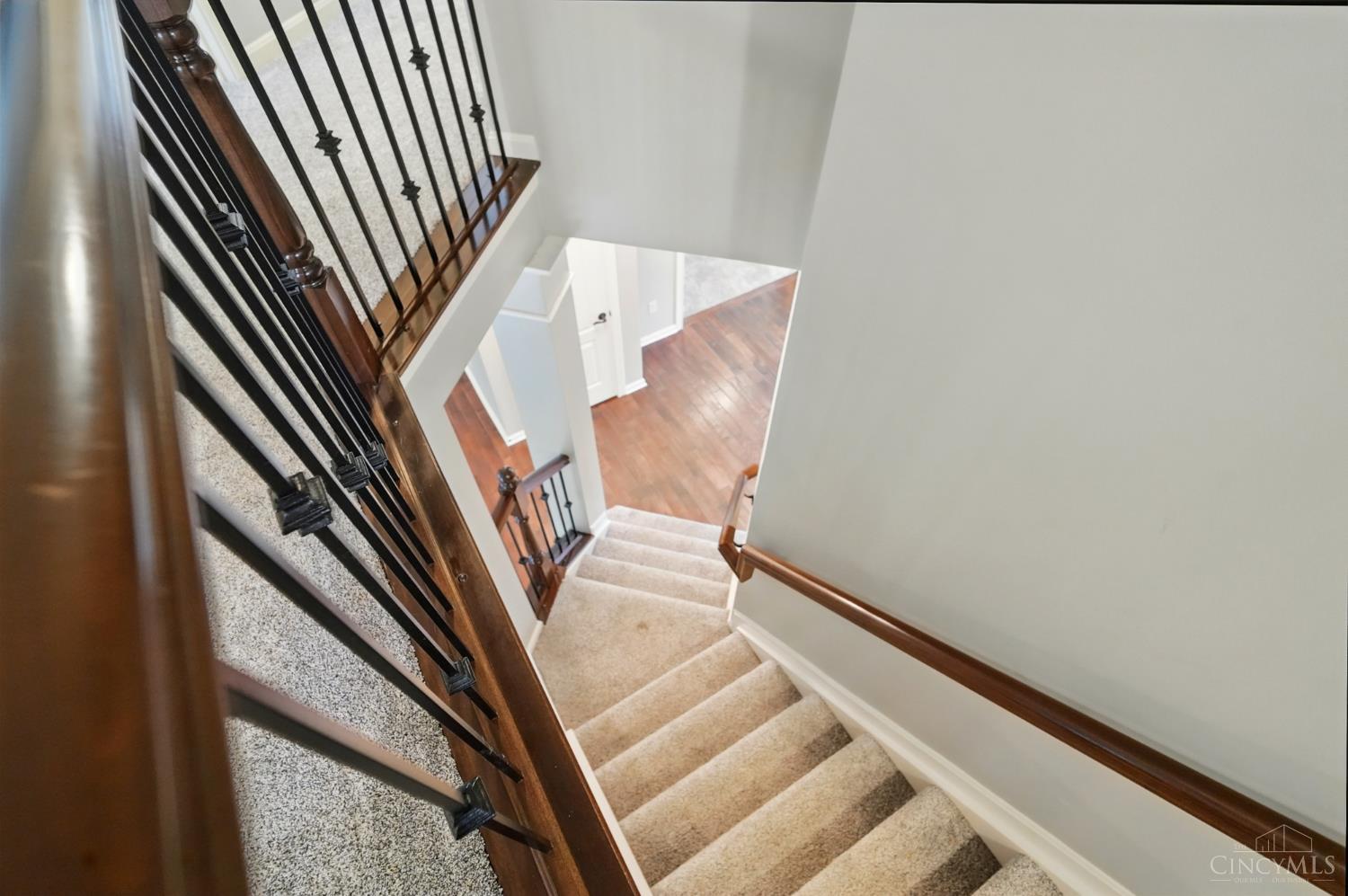 6849 Gray Wolf Drive, Hamilton Twp, Ohio image 16