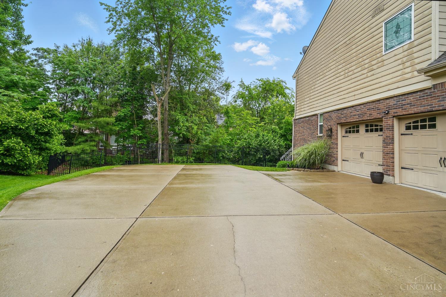 6849 Gray Wolf Drive, Hamilton Twp, Ohio image 35