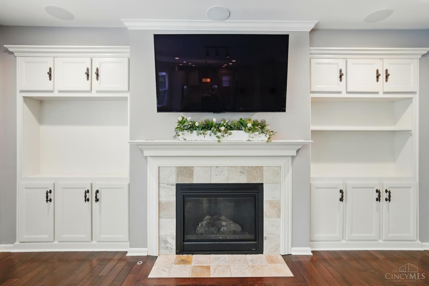 6849 Gray Wolf Drive, Hamilton Twp, Ohio image 9