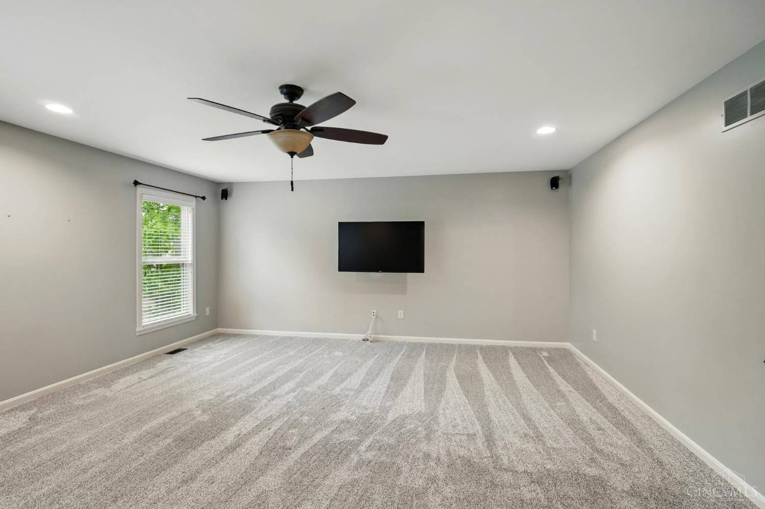 6849 Gray Wolf Drive, Hamilton Twp, Ohio image 22