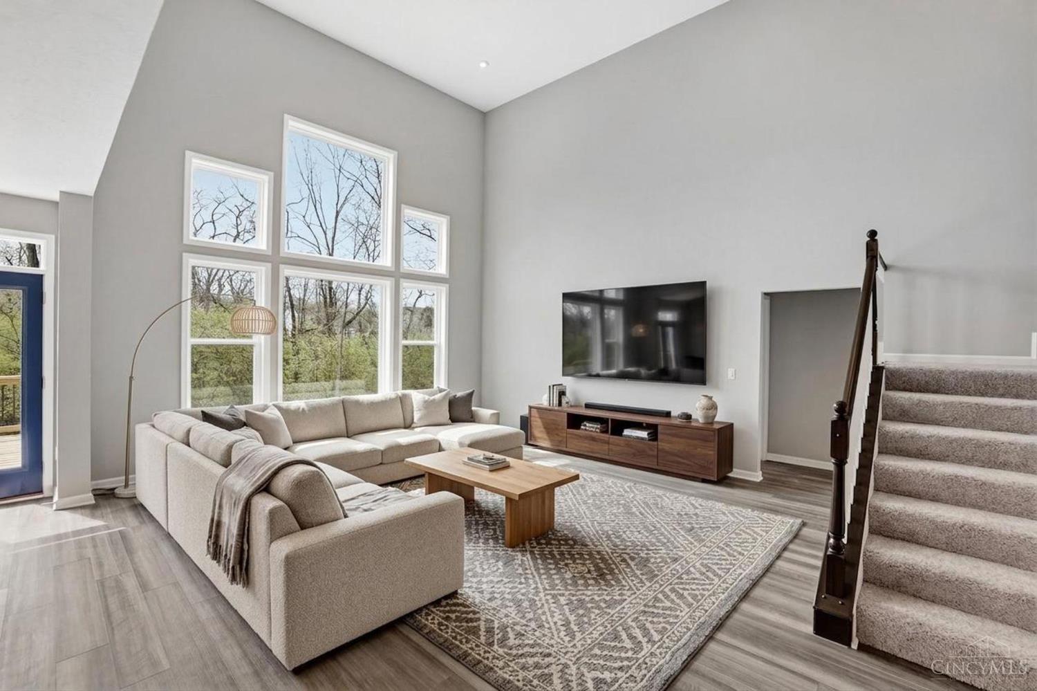 2615 Golden Leaf Drive