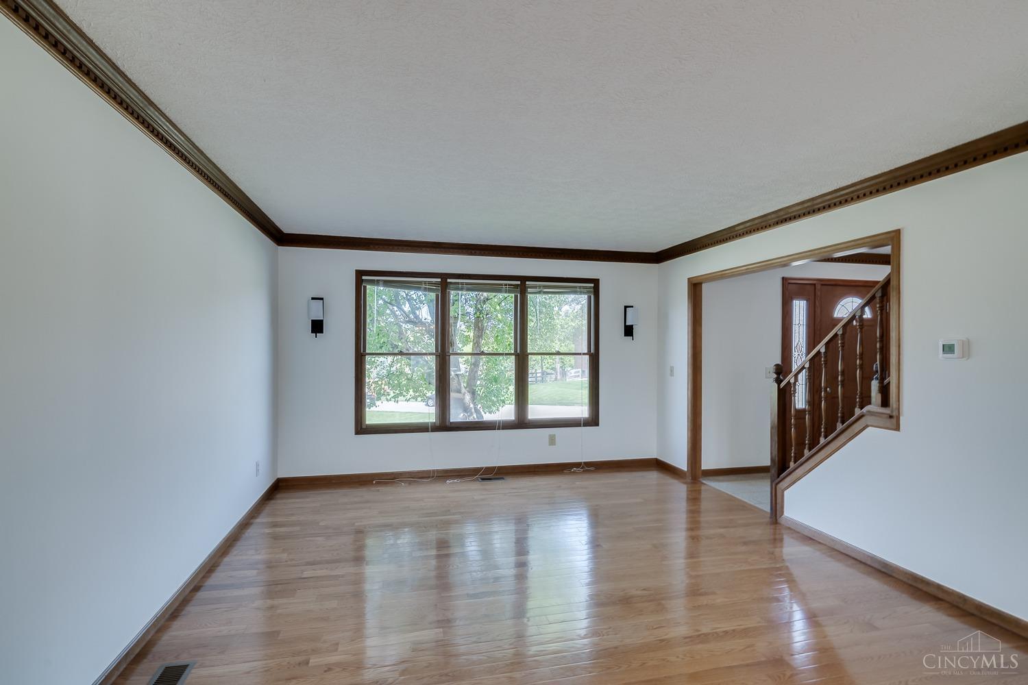 8275 Lindfield Dr Dr, West Chester, Ohio image 12