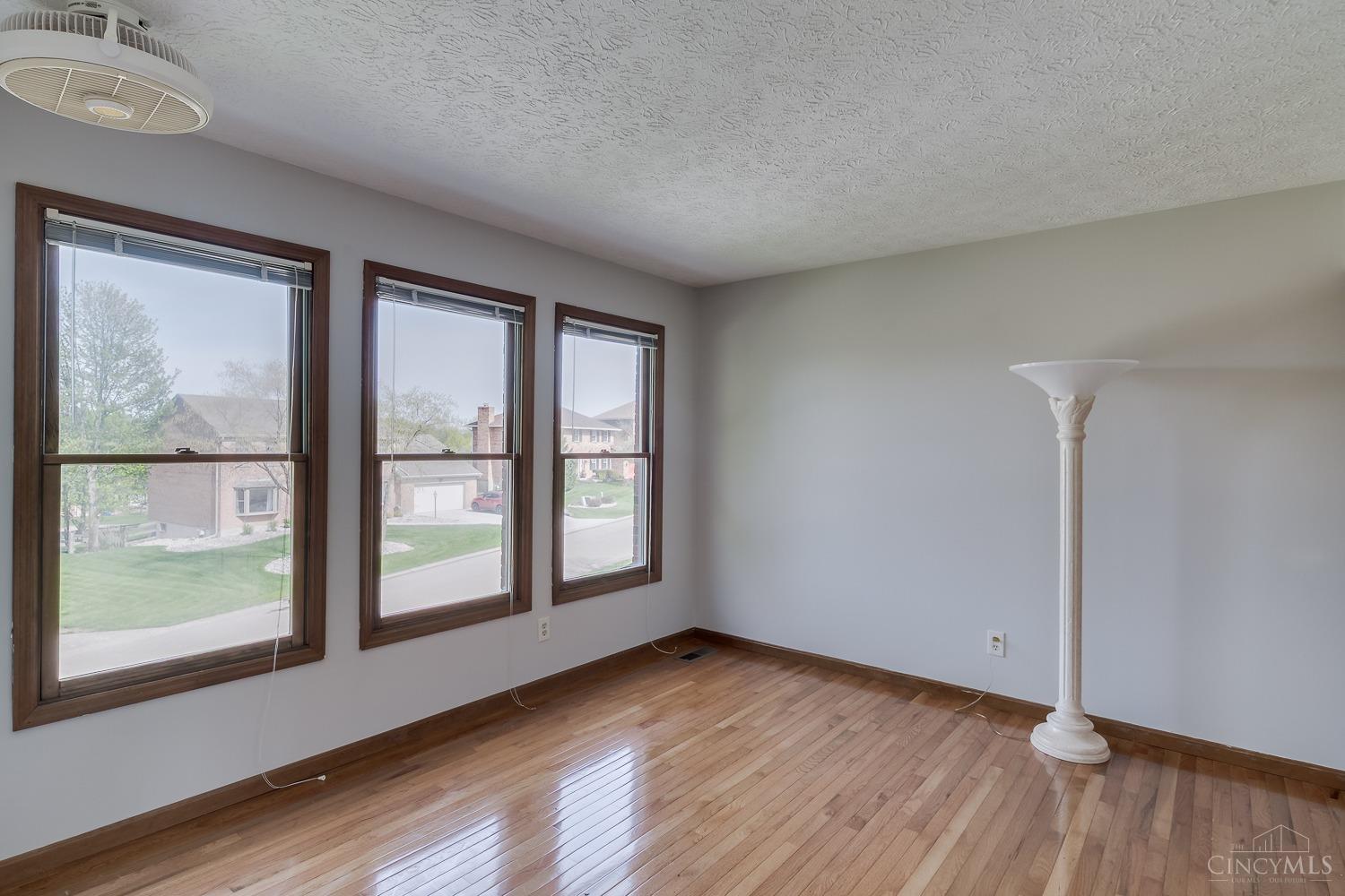 8275 Lindfield Dr Dr, West Chester, Ohio image 38