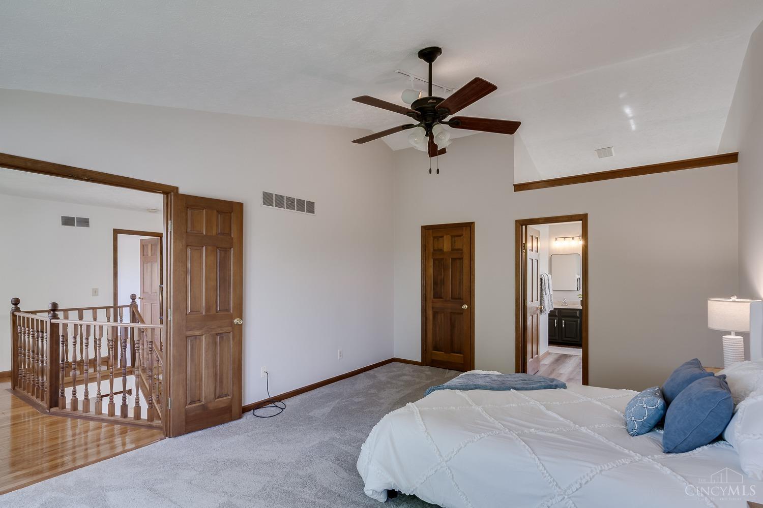 8275 Lindfield Dr Dr, West Chester, Ohio image 33