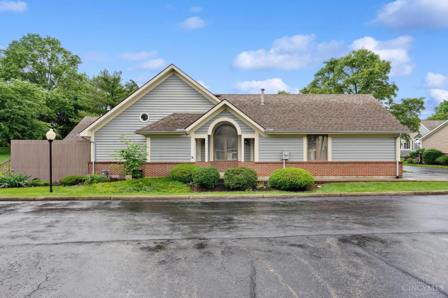 8 Prairie Creek Crossing Xing, Wilmington, Ohio image 1