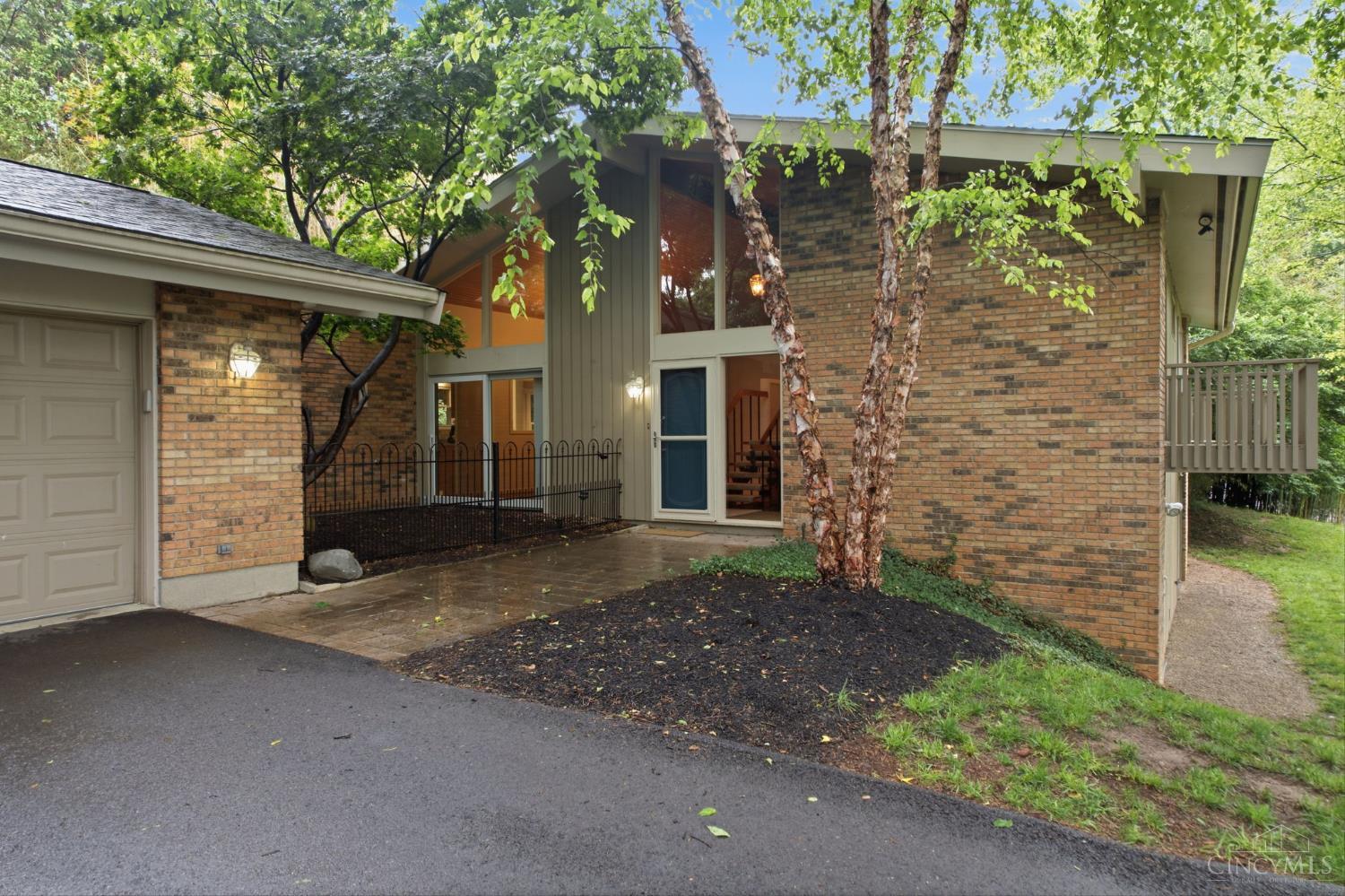 3622 Lobelia Drive