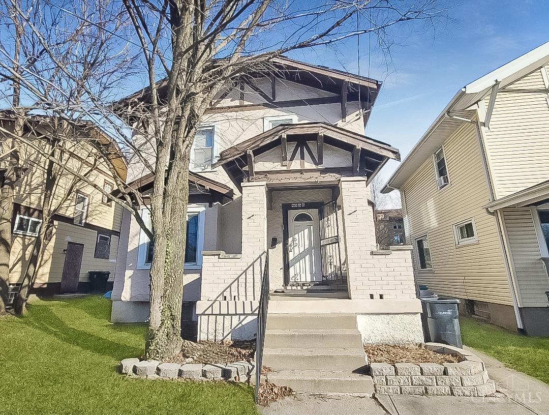 4334 W Eighth Street