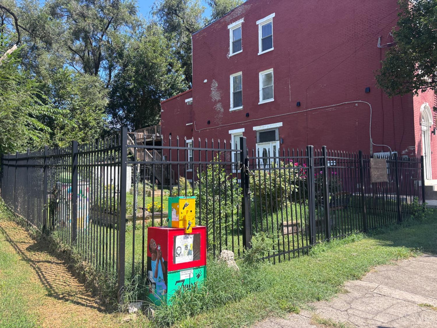 476 Dayton Street