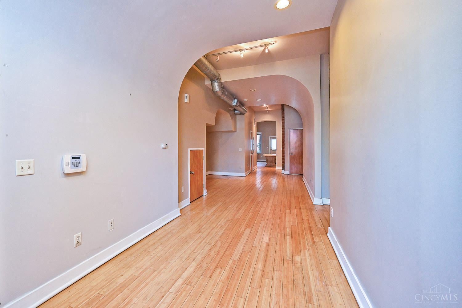 1122 Race Street 101A