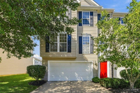 Photo of 7471 Victoria Falls Avenue, Deerfield Township, OH 45039 (MLS # 1894024)