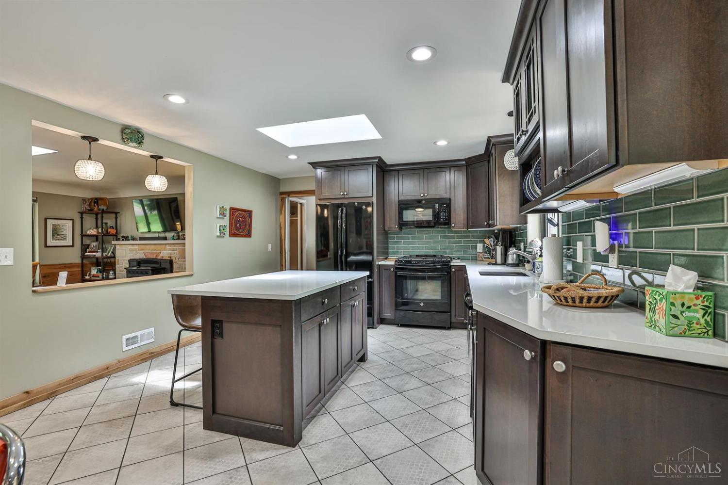 10435 Zocalo Drive, Colerain Twp, Ohio image 17