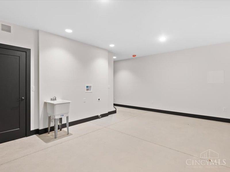 3533 Eden Avenue, Cincinnati, Ohio image 46