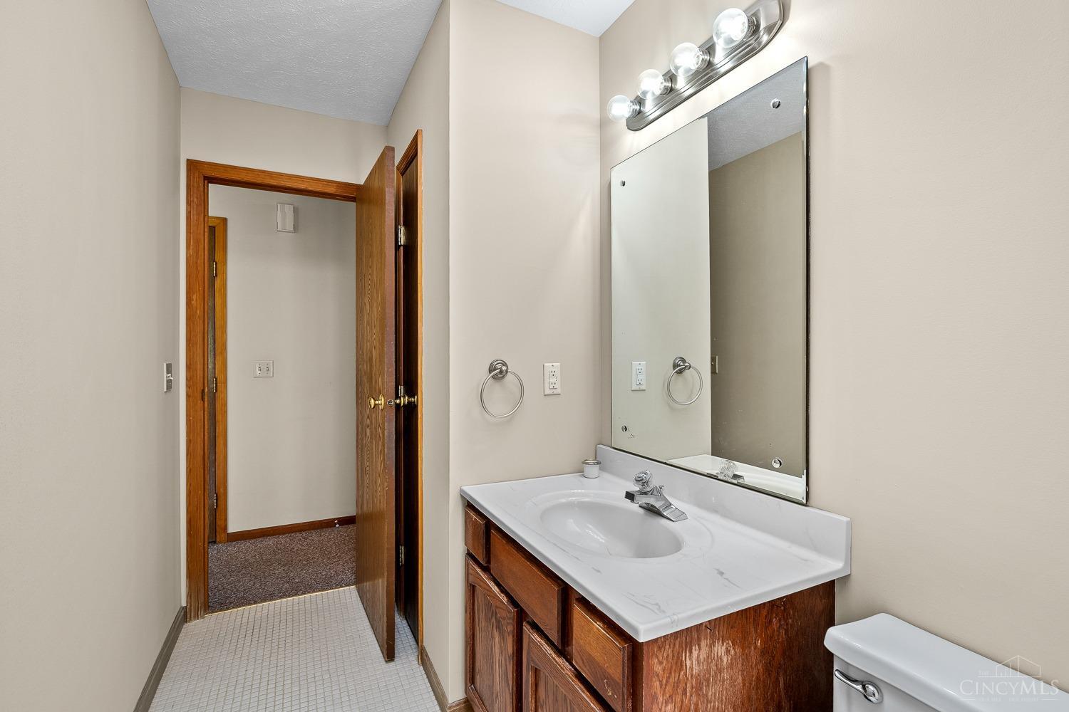 6428 Thompson Road, Colerain Twp, Ohio image 22