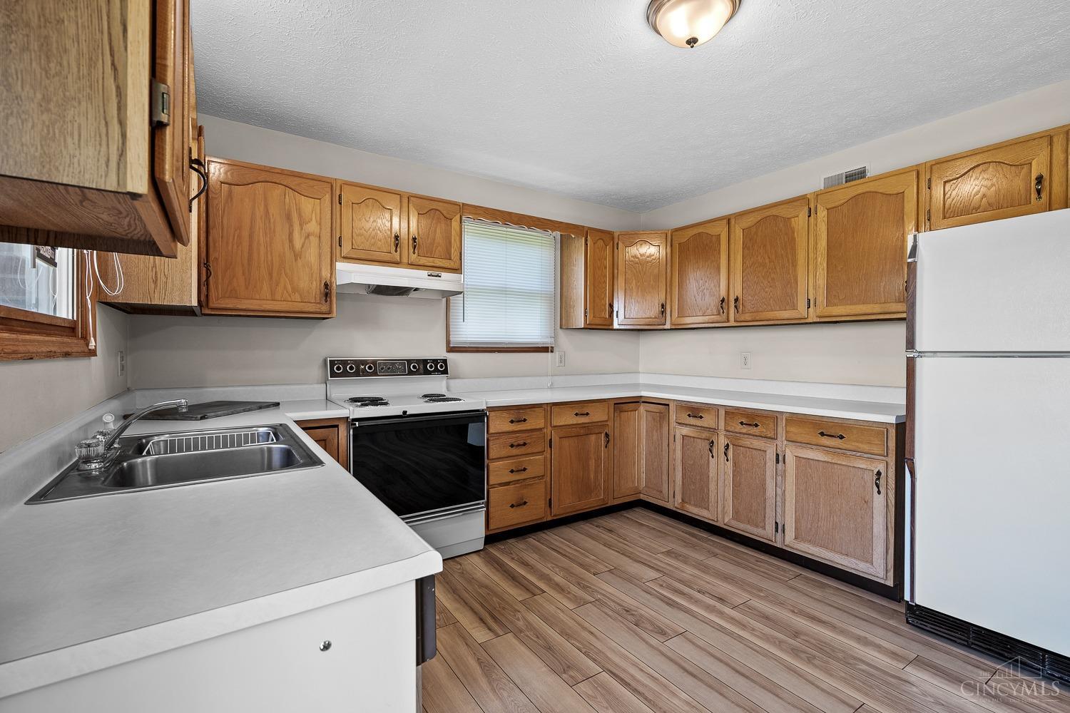 6428 Thompson Road, Colerain Twp, Ohio image 14