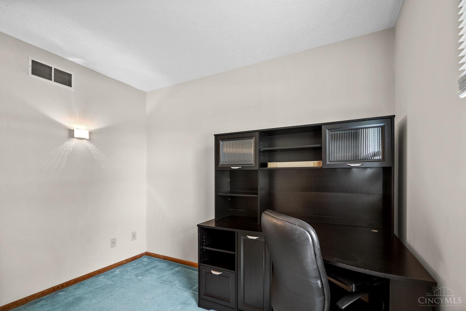 6428 Thompson Road, Colerain Twp, Ohio image 32