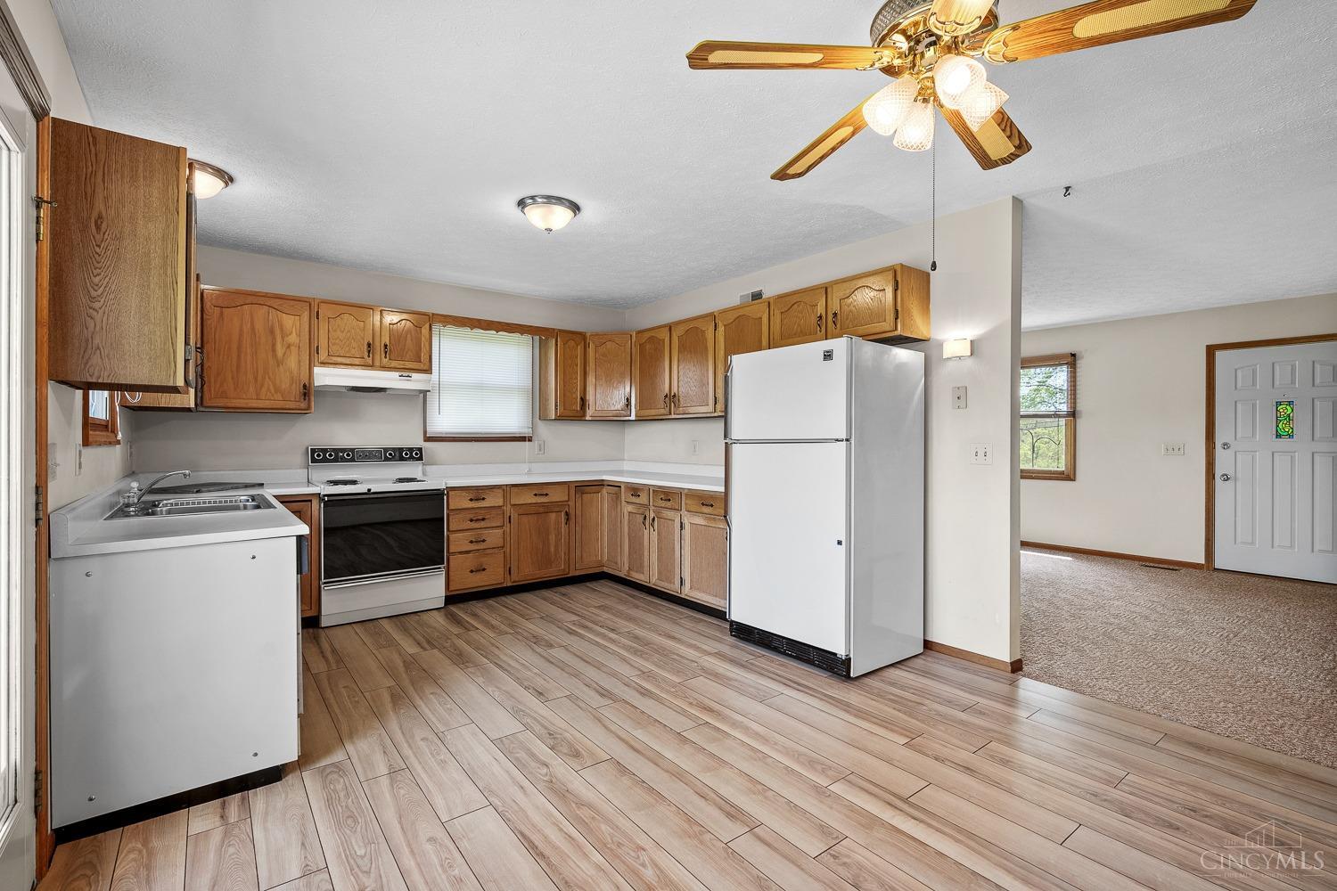 6428 Thompson Road, Colerain Twp, Ohio image 13