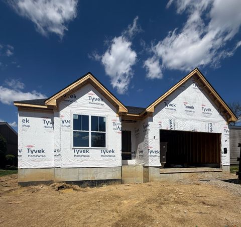 Photo of 1006 Harrogate Court, Forest Park, OH 45240 (MLS # 1875075)