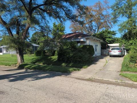 Photo of 400 Murchison Lane, Dayton, OH 45431 (MLS # 1883347)