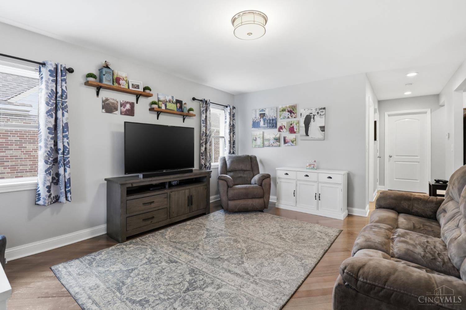 1844 Greenbriar Place