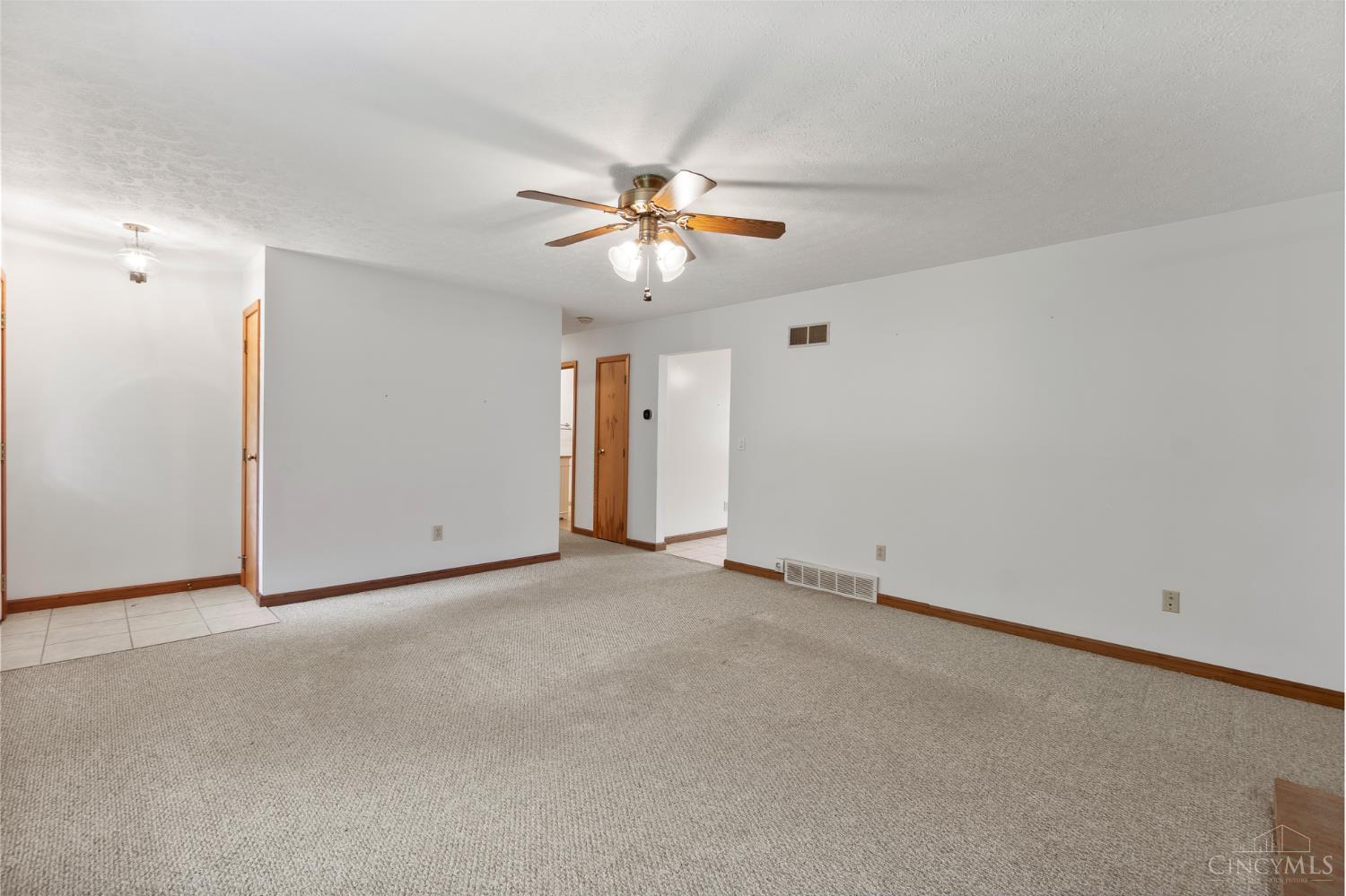 4638 Celadon Avenue, Fairfield, Ohio image 5