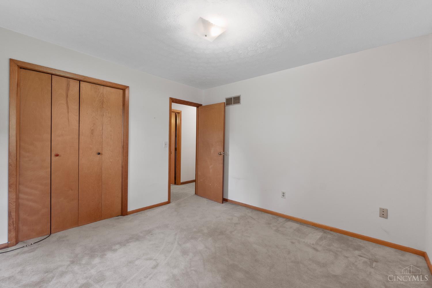 4638 Celadon Avenue, Fairfield, Ohio image 16
