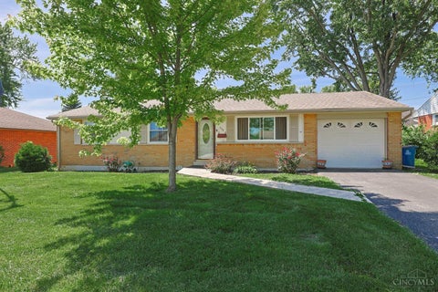 Homes For Sale - 568 Barbara Drive<br/> Miami County, Tipp City, OH 45371