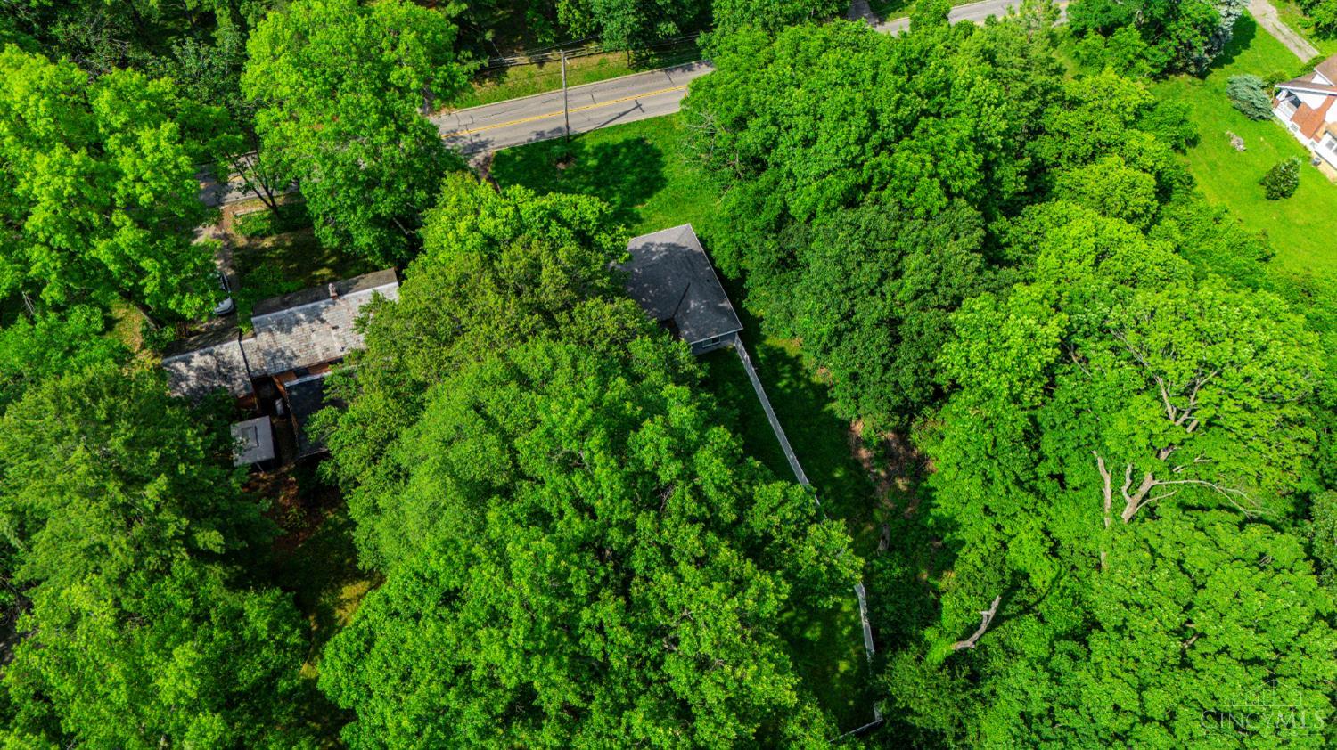 3927 Woodford Road, Cincinnati, Ohio image 26