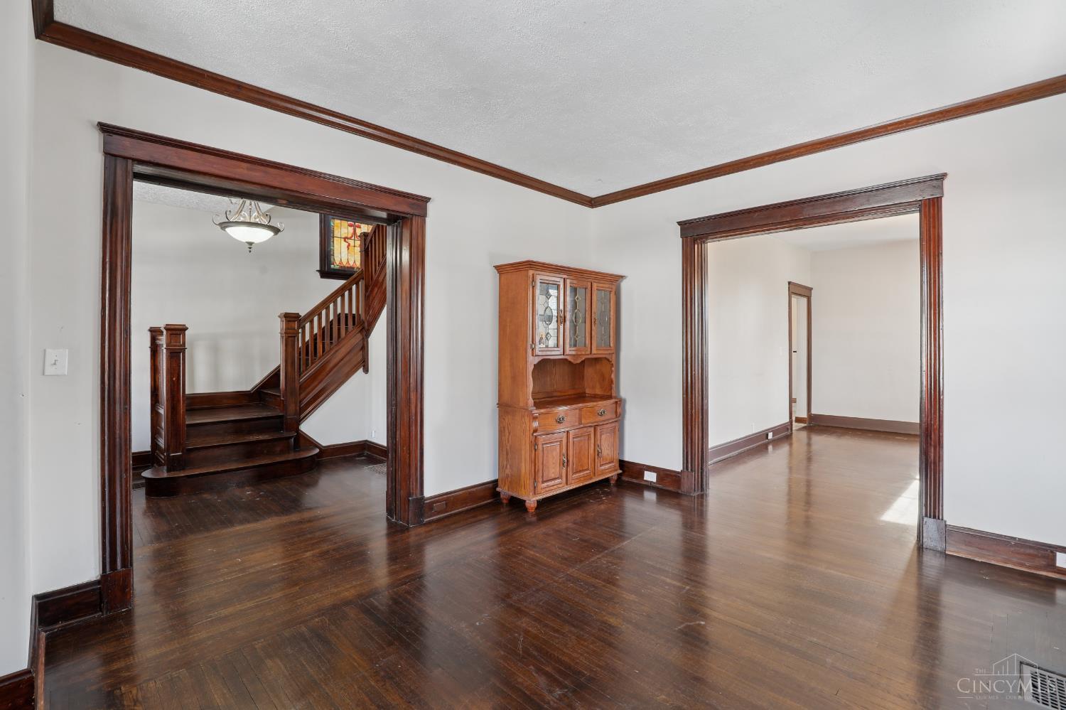 4261 W Eighth Street