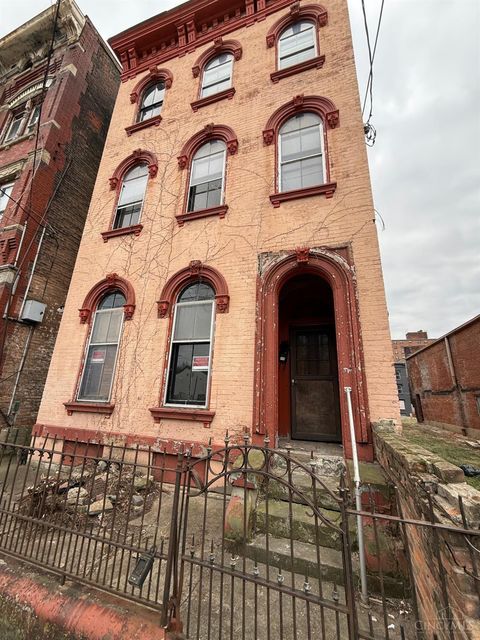 819 Findlay Street Cincinnati OH 45214