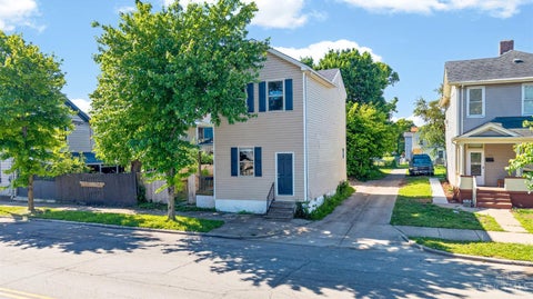 Homes For Sale - 145 Pershing Avenue<br/> Hamilton, OH 45011