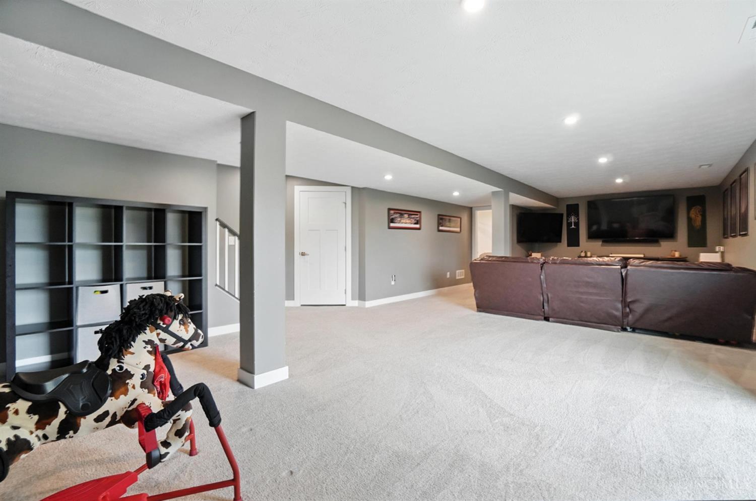 Union Twp, Ohio 45065, United States, 4 Bedrooms Bedrooms, ,4 BathroomsBathrooms,Residential,Active,174737