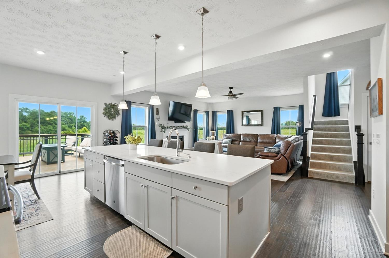 Union Twp, Ohio 45065, United States, 4 Bedrooms Bedrooms, ,4 BathroomsBathrooms,Residential,Active,174737