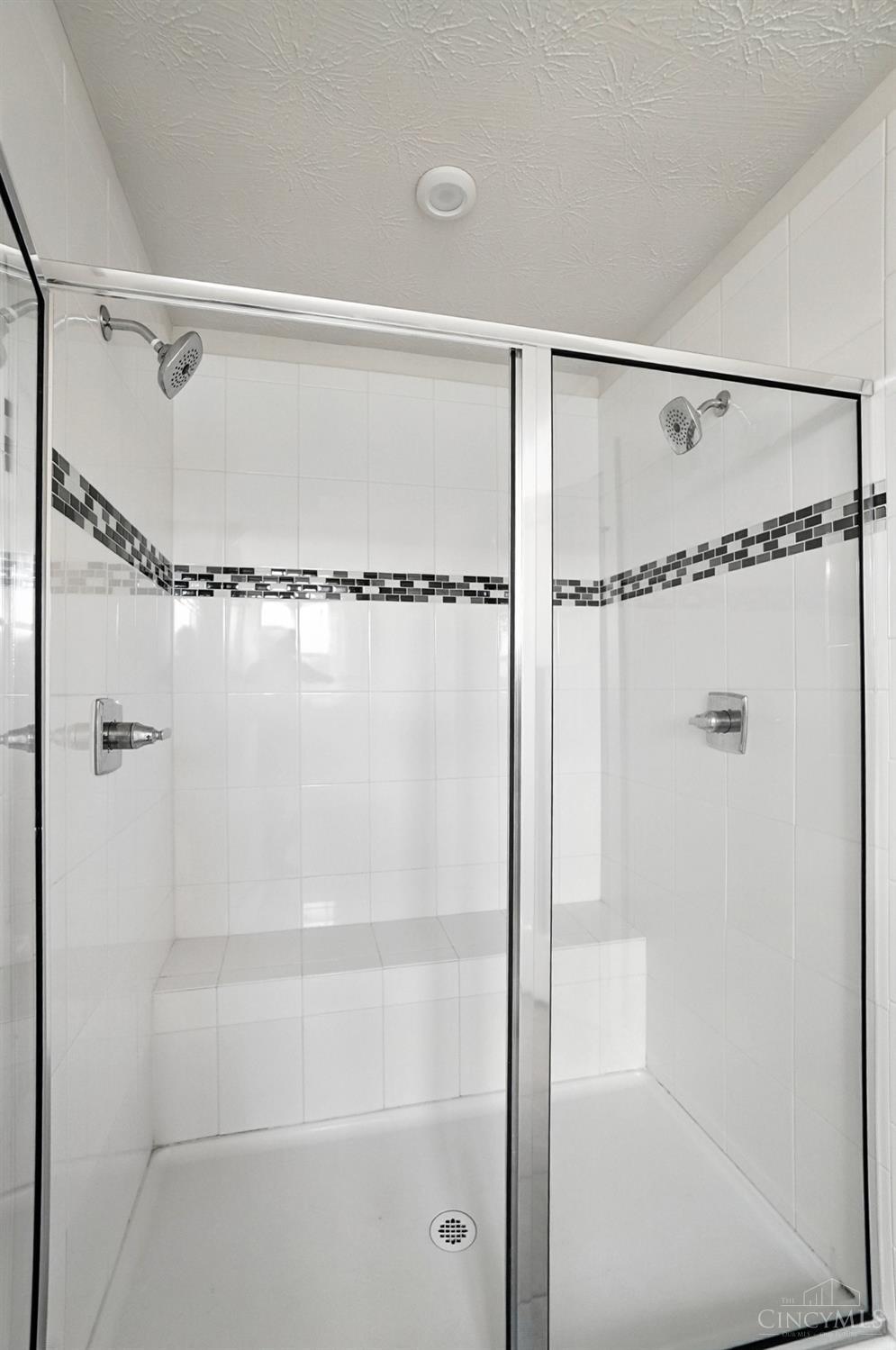 Union Twp, Ohio 45065, United States, 4 Bedrooms Bedrooms, ,4 BathroomsBathrooms,Residential,Active,174737