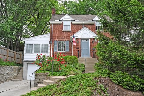 Photo of 3460 Custer Avenue, Cincinnati, OH 45208 (MLS # 1857525)